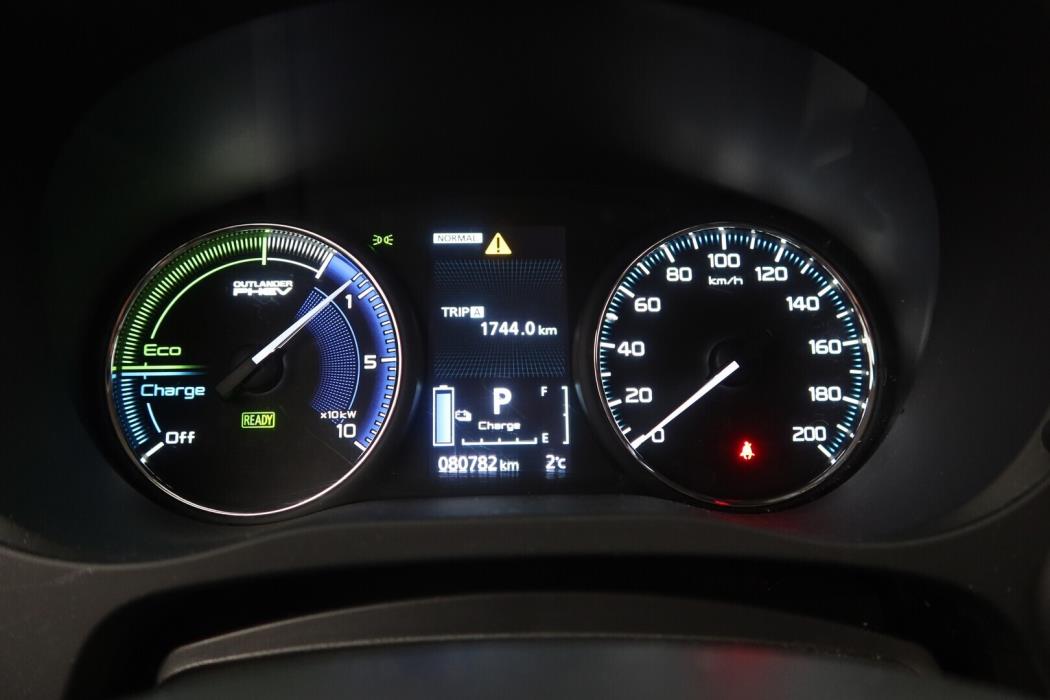 MITSUBISHI Outlander PHEV 2021