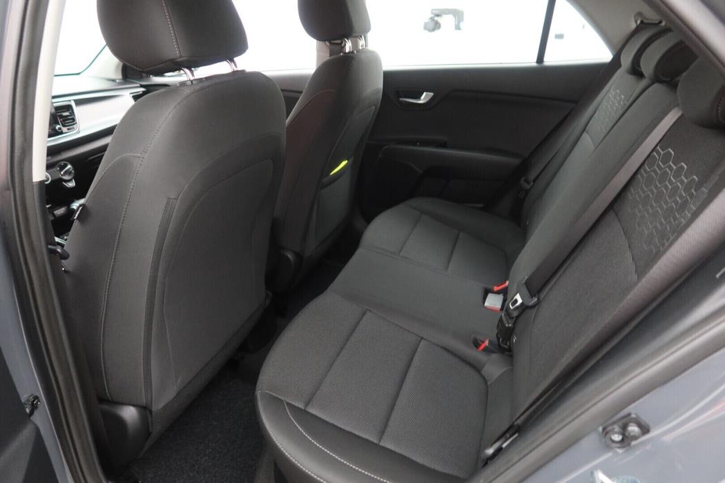KIA Rio 2023
