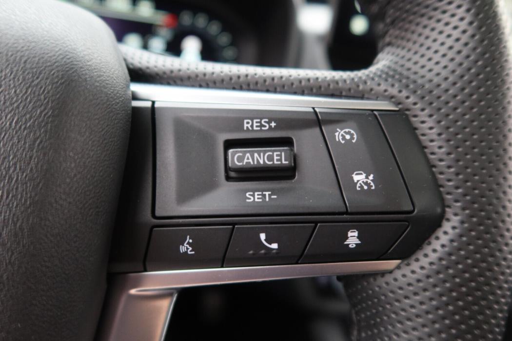 MITSUBISHI Outlander 2025