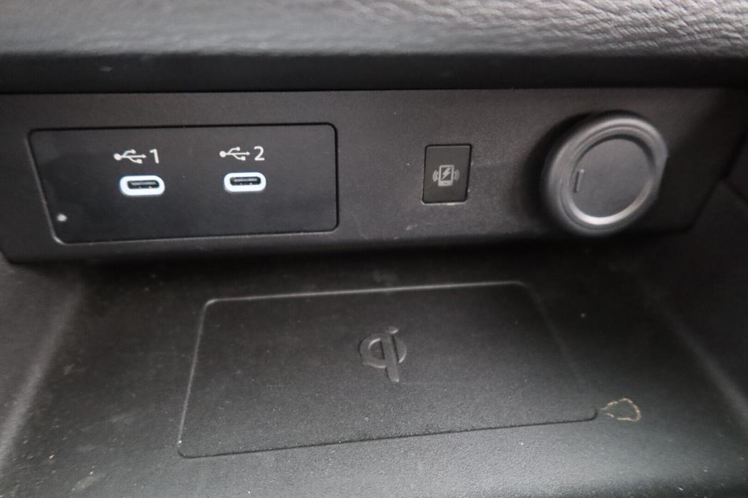 MITSUBISHI Outlander 2025