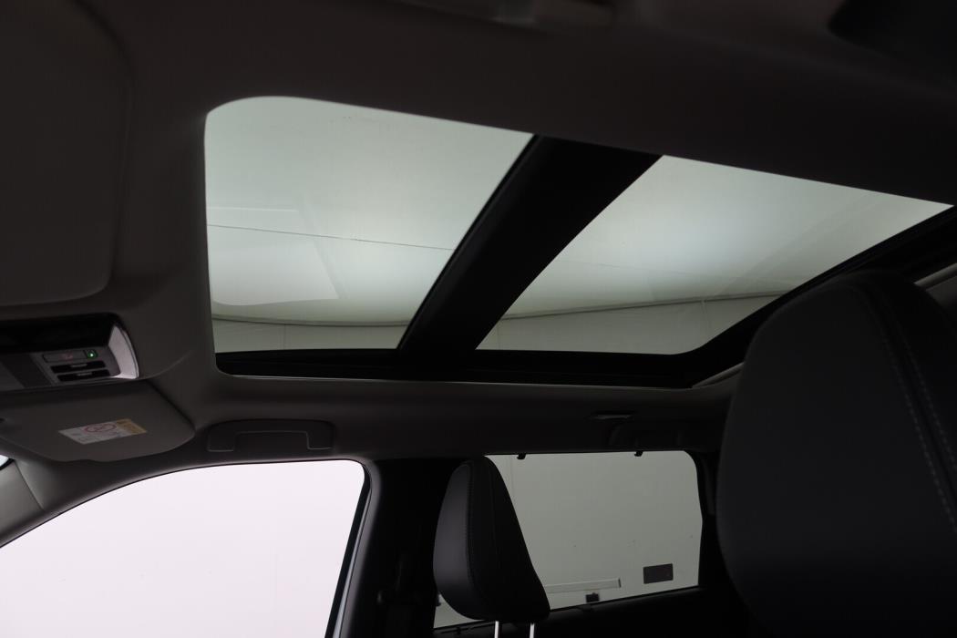 MITSUBISHI Outlander 2025