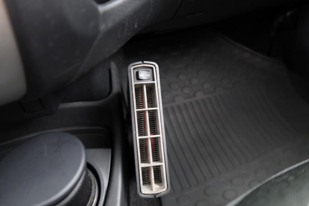 TOYOTA Yaris 2008