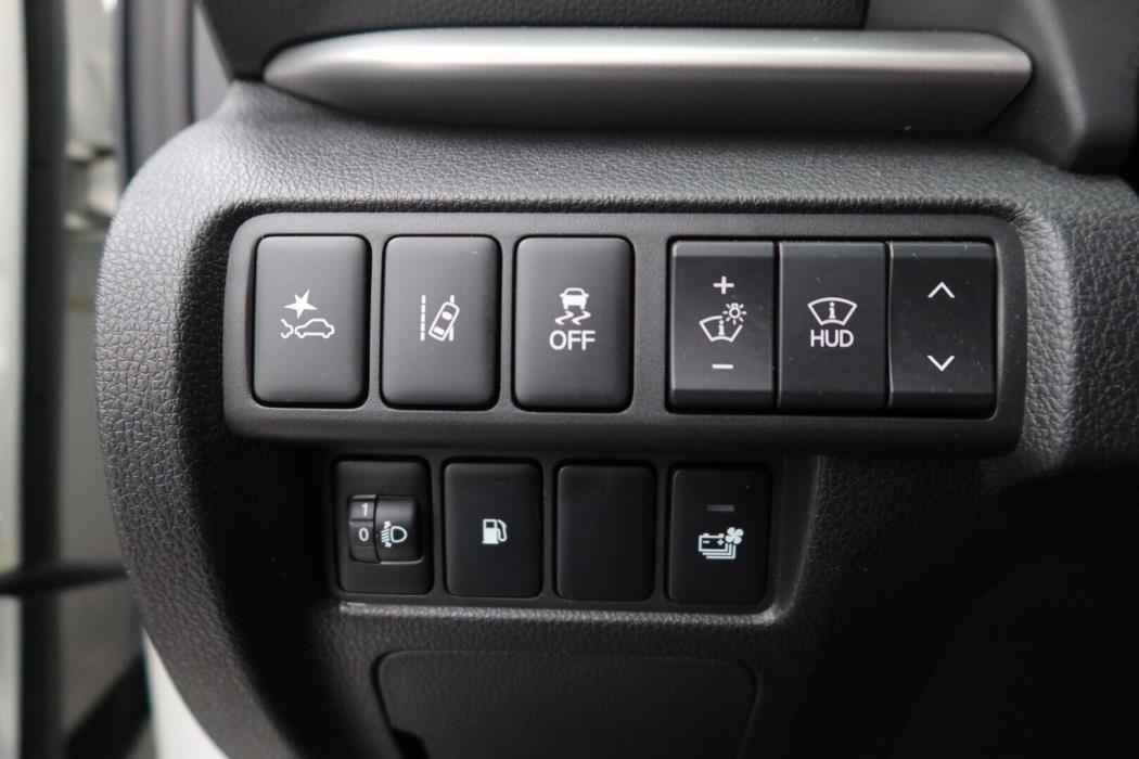 MITSUBISHI Eclipse Cross 2021