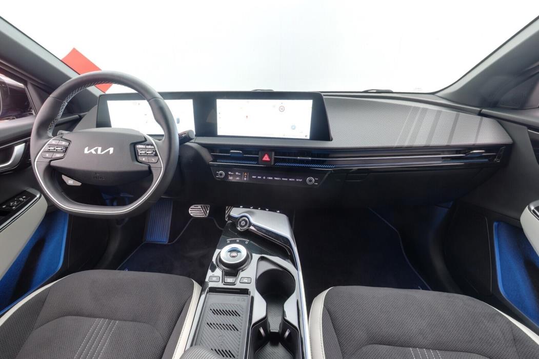 KIA EV6 2025