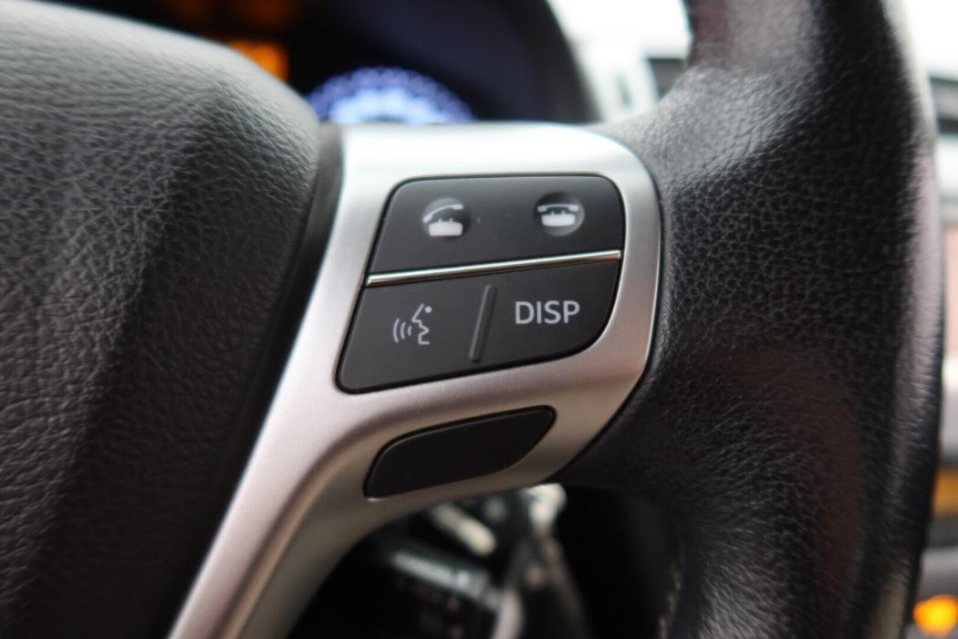 TOYOTA Avensis 2013