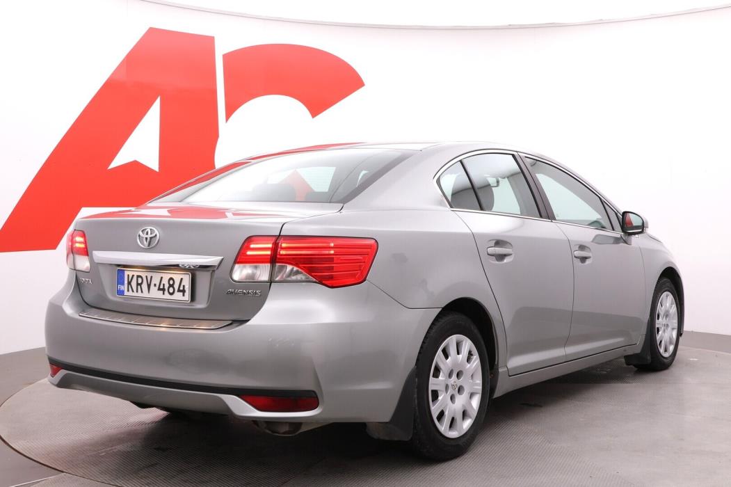 TOYOTA Avensis 2013