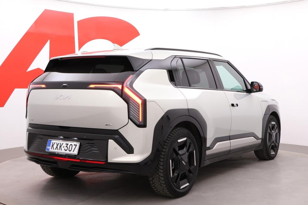 KIA EV3 2025