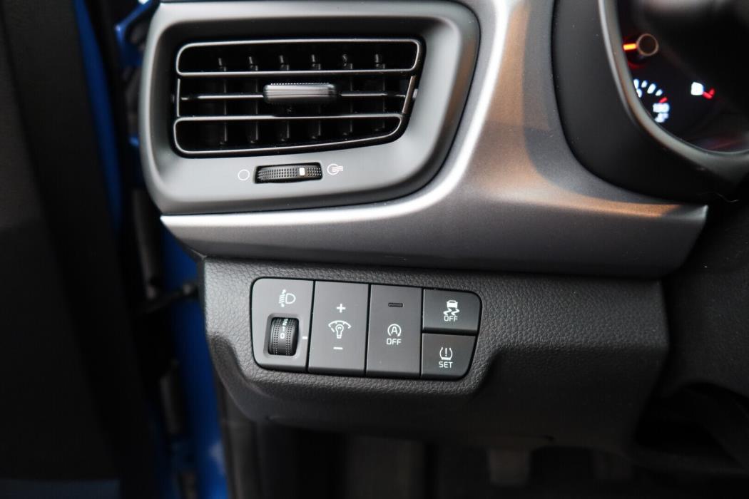 KIA Rio 2024