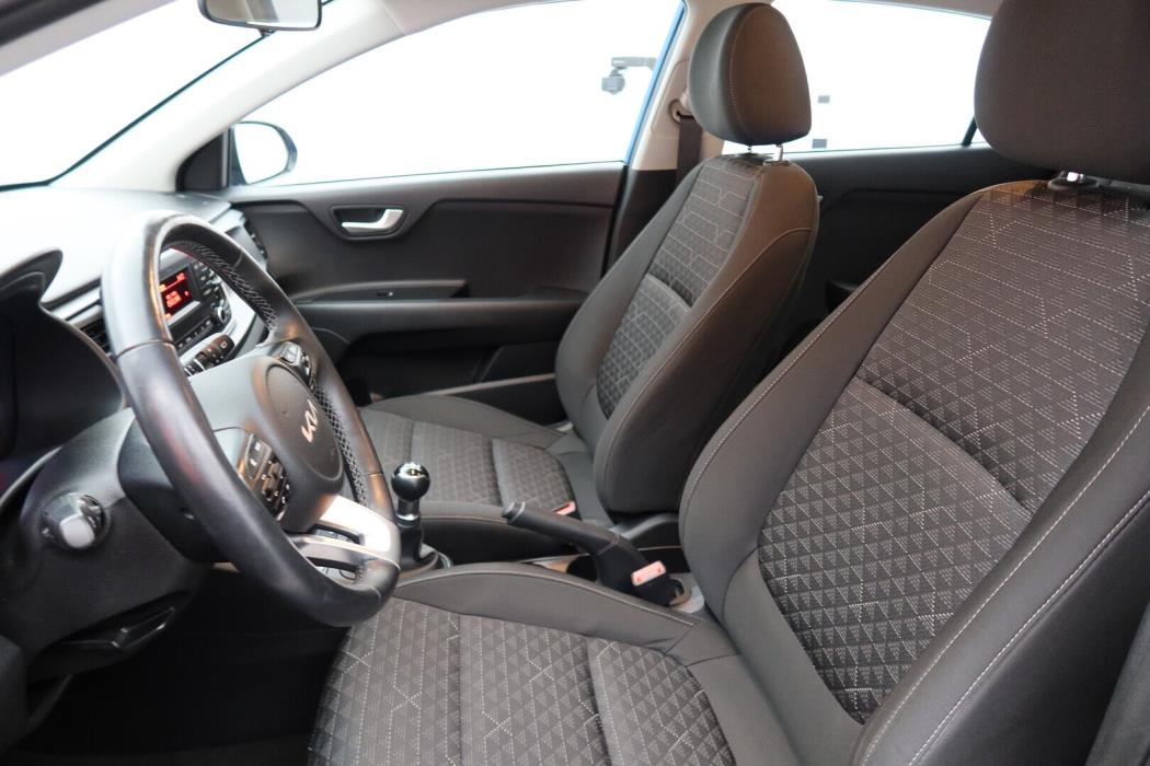 KIA Rio 2024