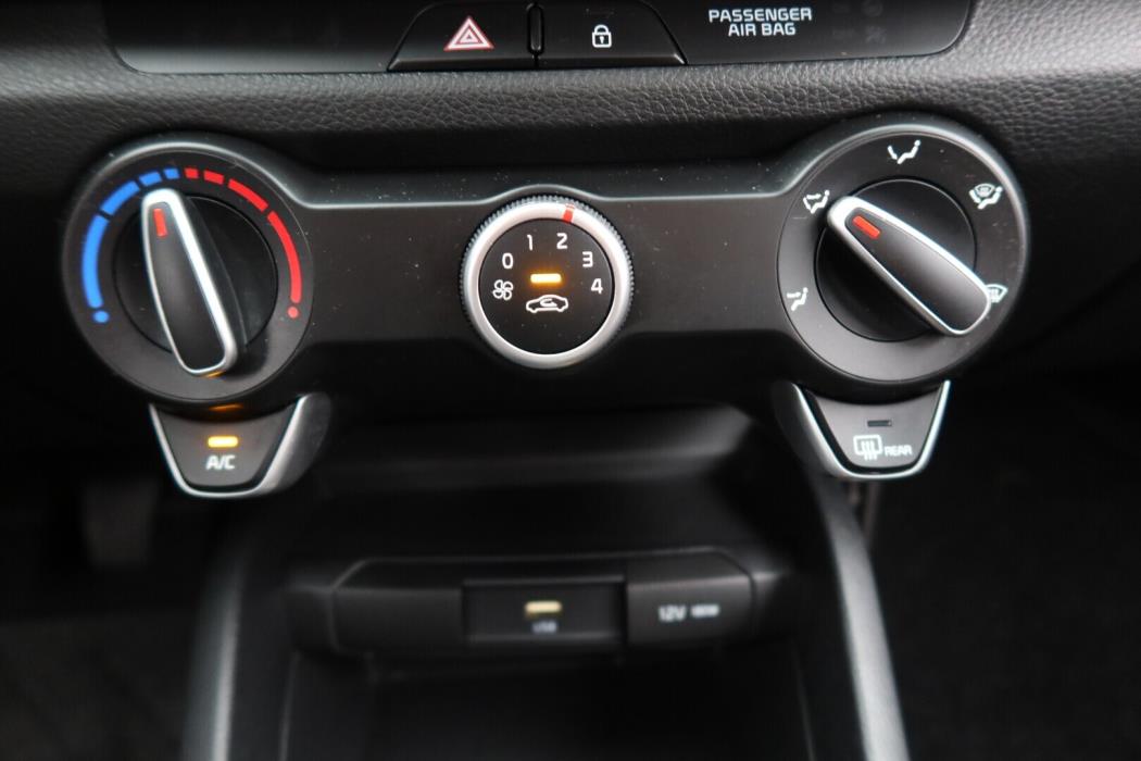 KIA Rio 2024