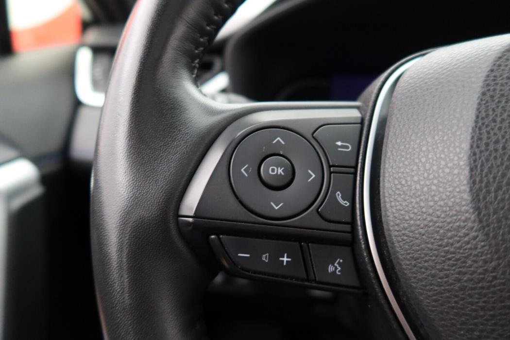 TOYOTA RAV4 2021
