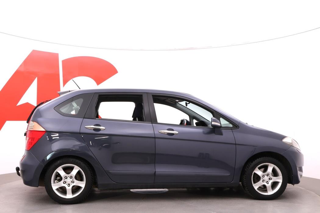 HONDA FR-V 2008