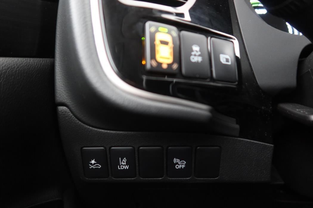 MITSUBISHI Outlander PHEV 2018