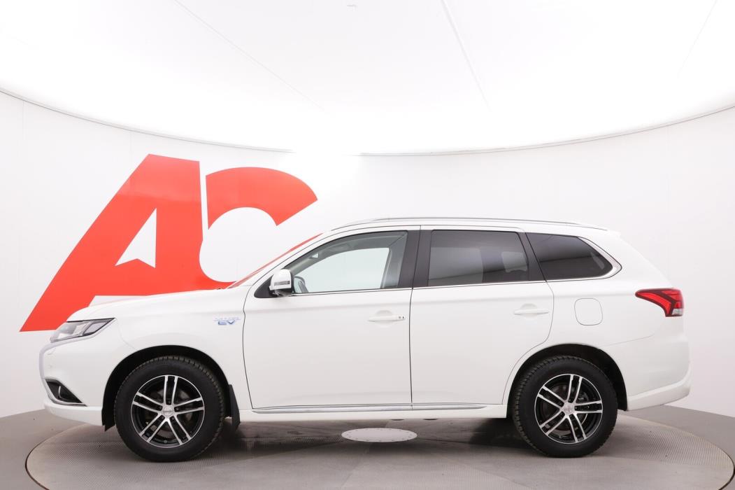 MITSUBISHI Outlander PHEV 2018