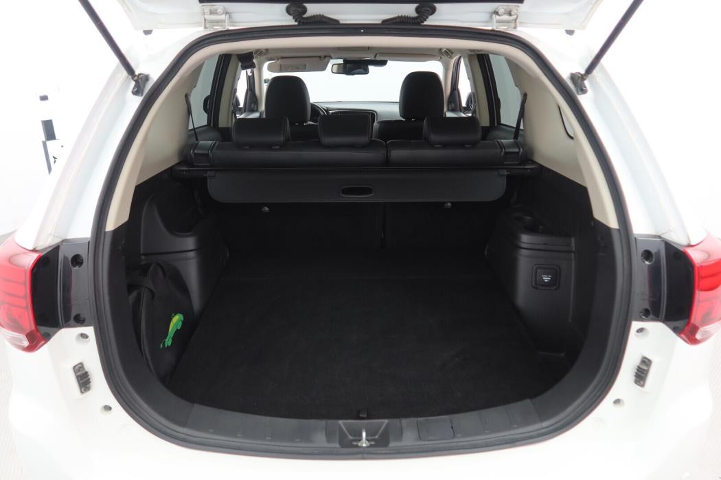 MITSUBISHI Outlander PHEV 2018