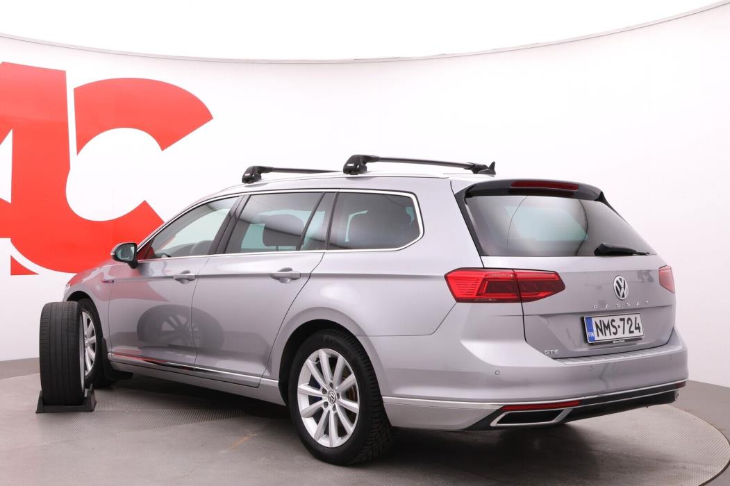 VOLKSWAGEN Passat 2019