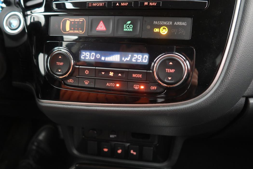 MITSUBISHI Outlander PHEV 2018