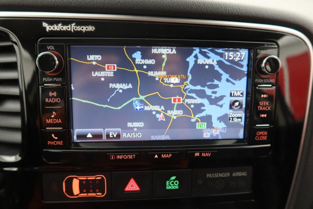 MITSUBISHI Outlander PHEV 2018