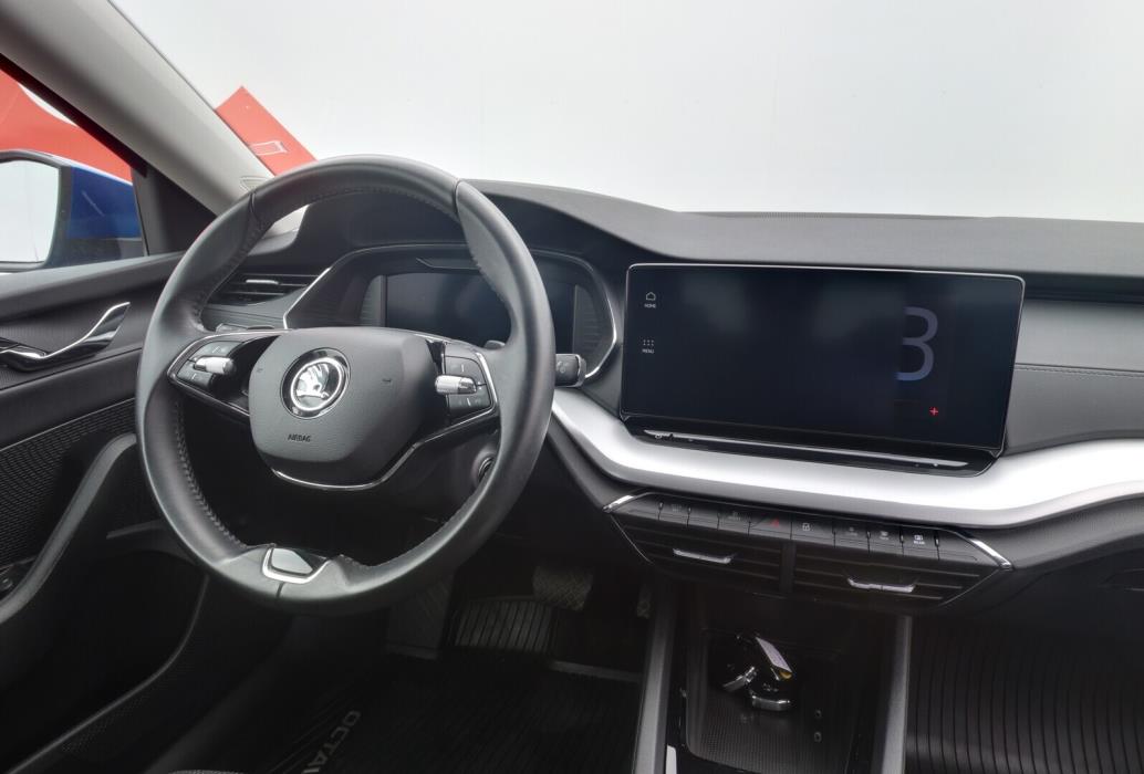 SKODA Octavia 2023