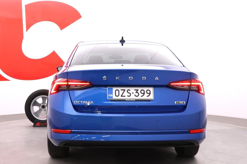 SKODA Octavia 2023