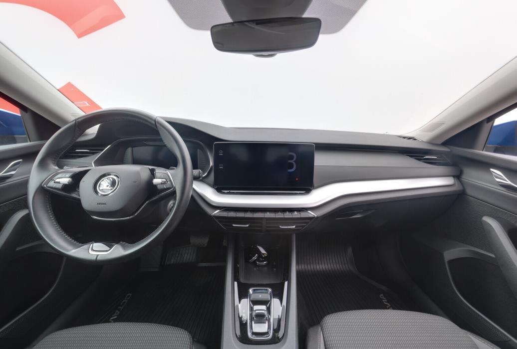 SKODA Octavia 2023