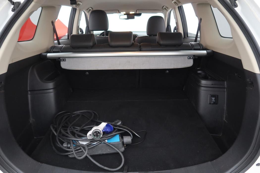 MITSUBISHI Outlander PHEV 2019