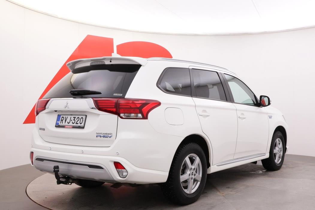 MITSUBISHI Outlander PHEV 2019