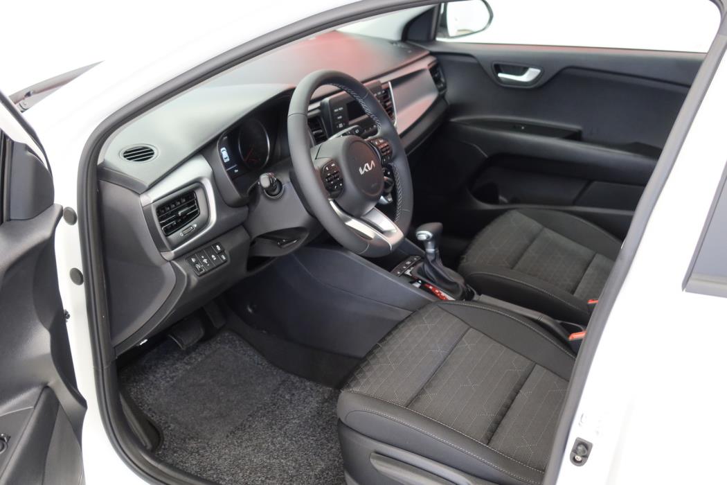 KIA Rio 2023