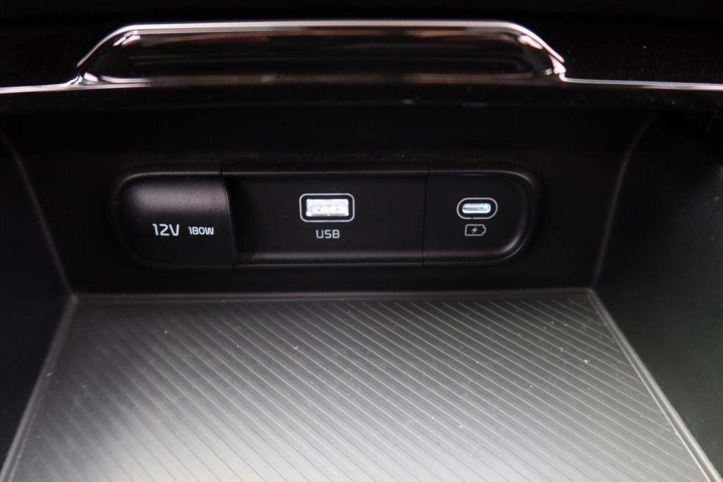 TOYOTA Yaris Cross 2024