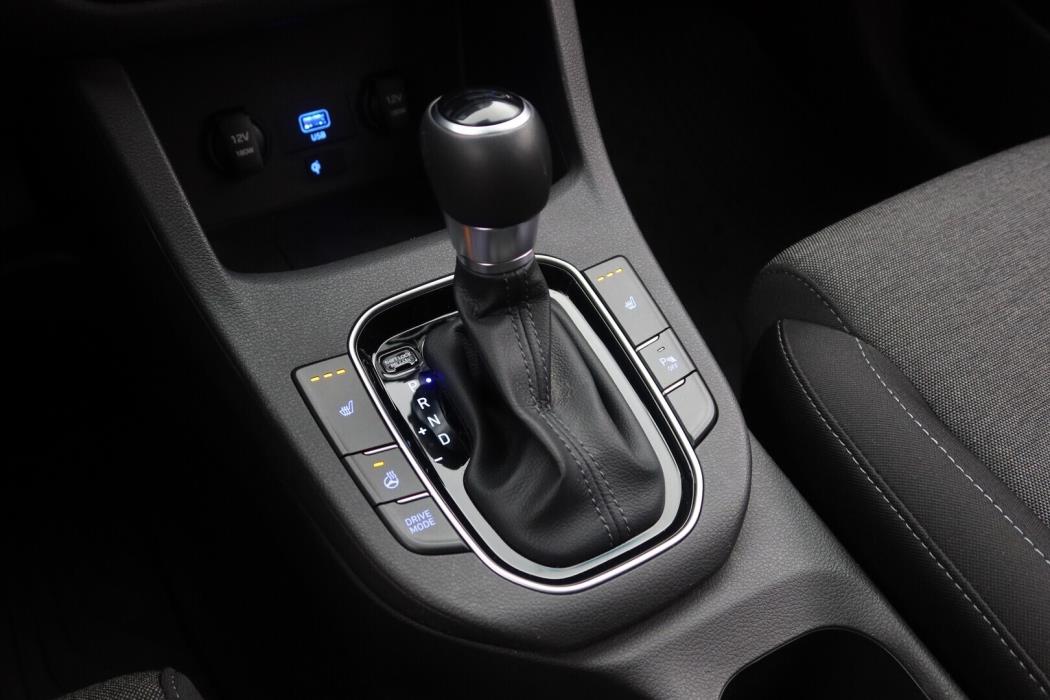 HYUNDAI i30 Hatchback 2022