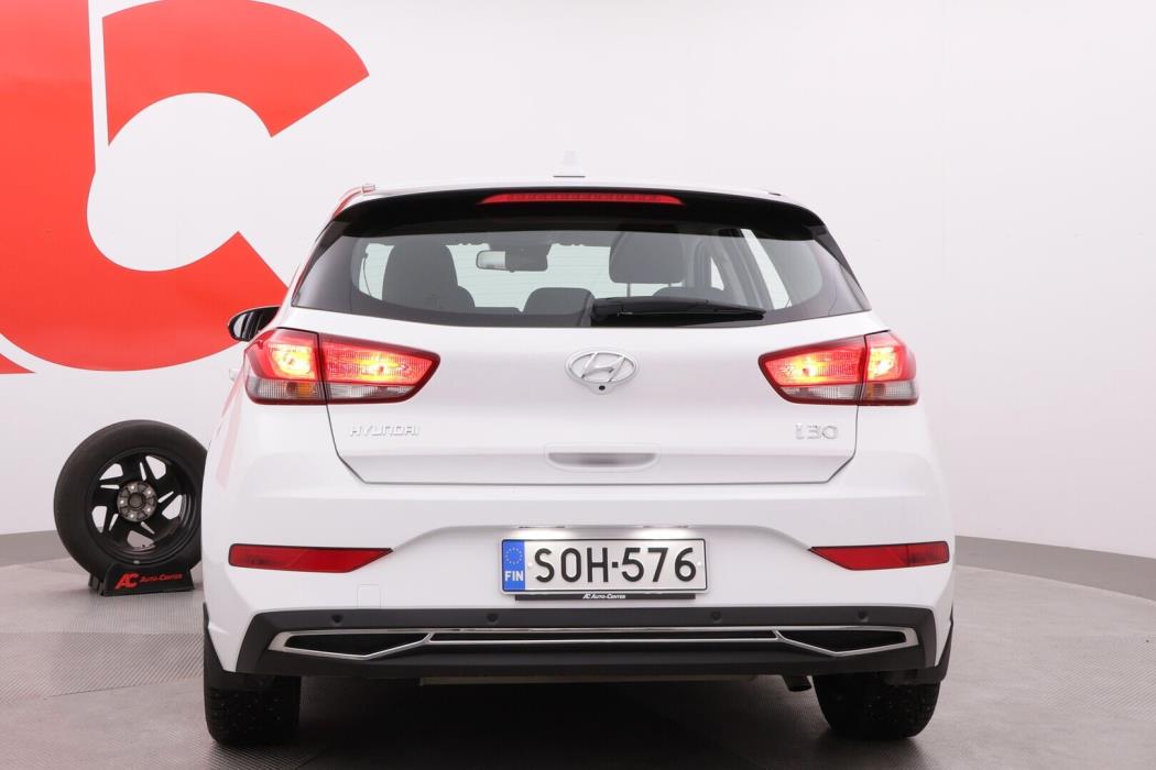 HYUNDAI i30 Hatchback 2022