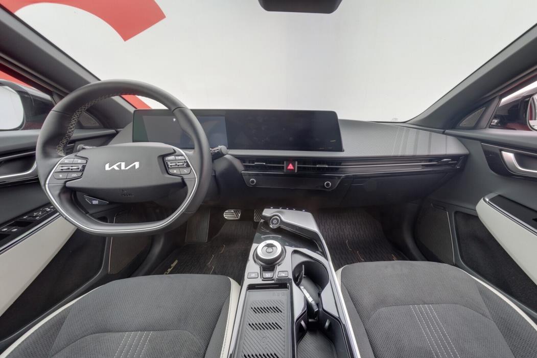 KIA EV6 2023
