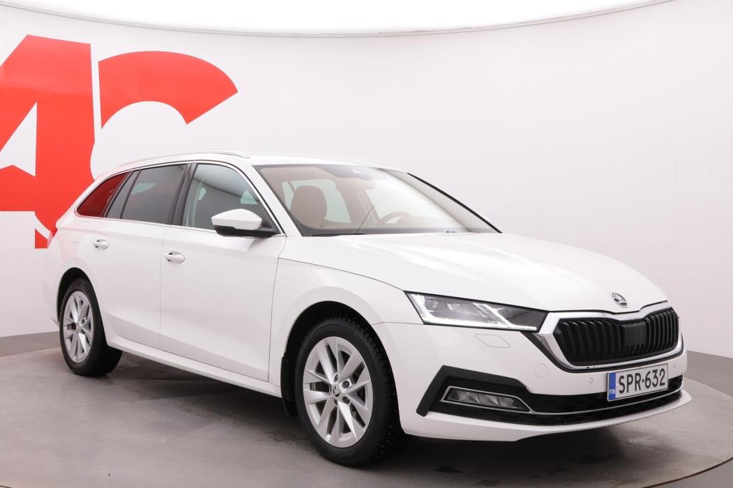 SKODA Octavia 2024