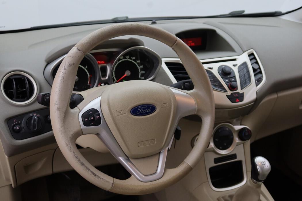 FORD Fiesta 2009