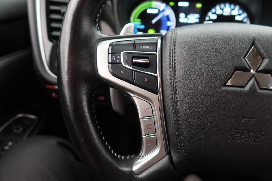 MITSUBISHI Outlander PHEV 2021