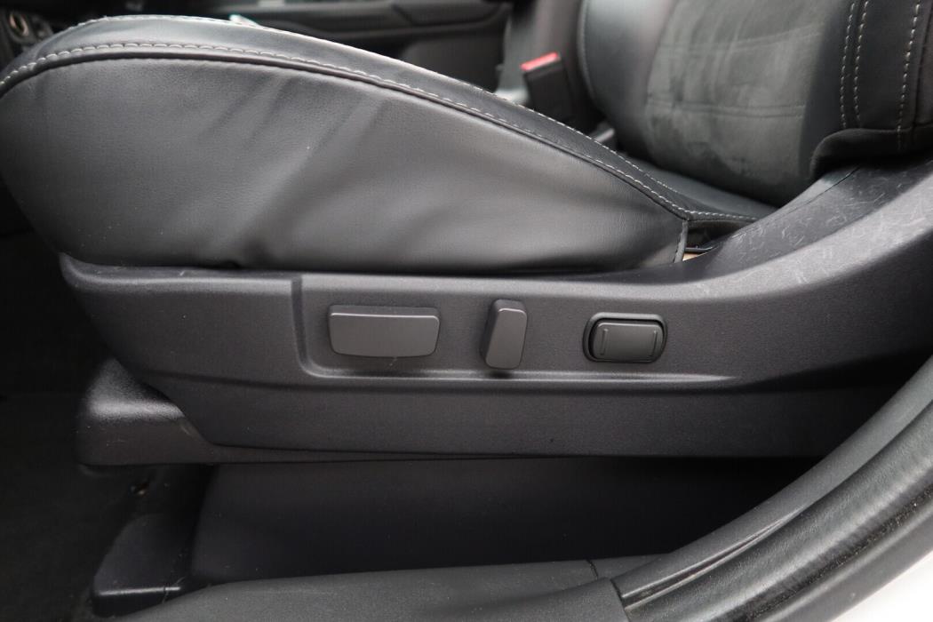 MITSUBISHI Outlander PHEV 2021