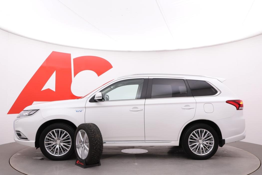 MITSUBISHI Outlander PHEV 2021