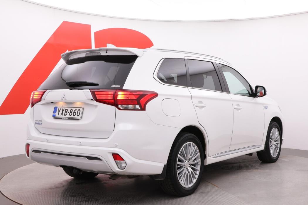 MITSUBISHI Outlander PHEV 2021