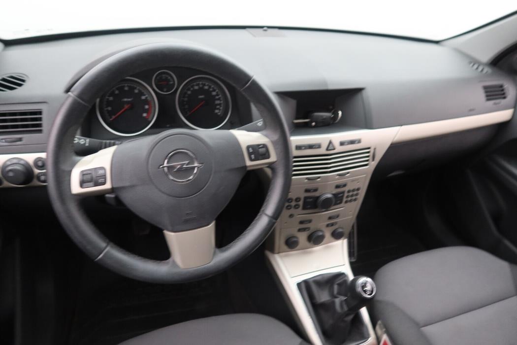 OPEL Astra 2008