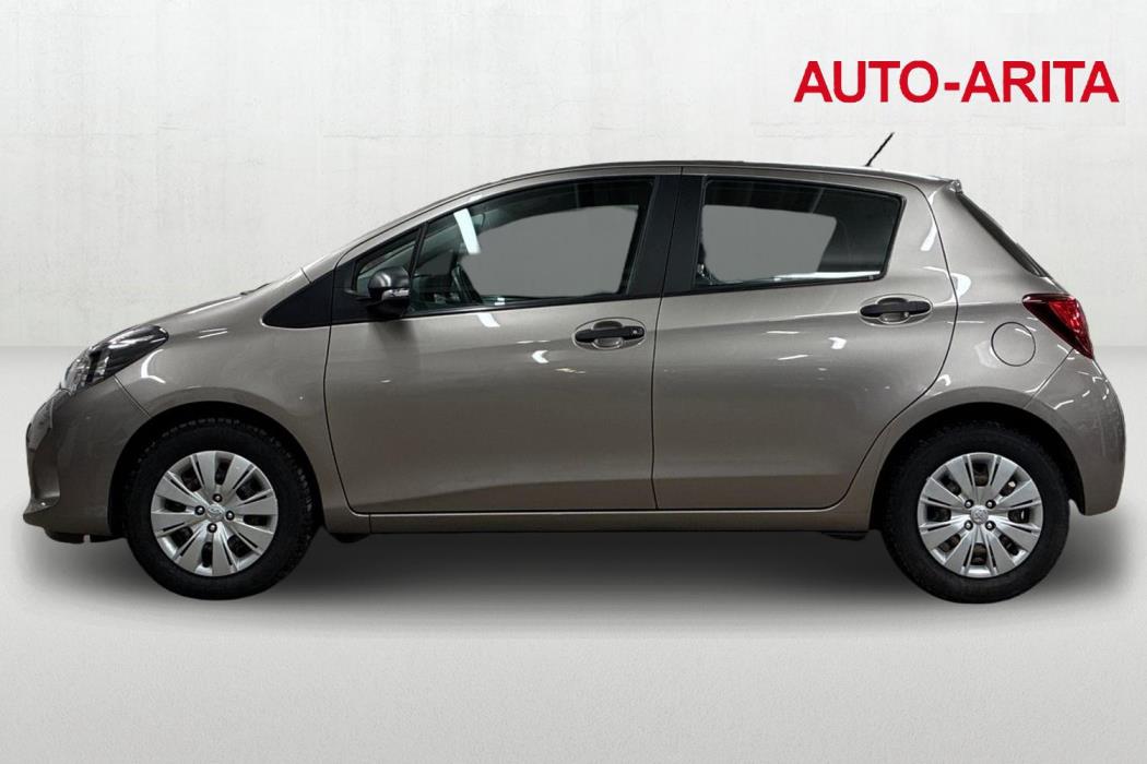Toyota Yaris 2015