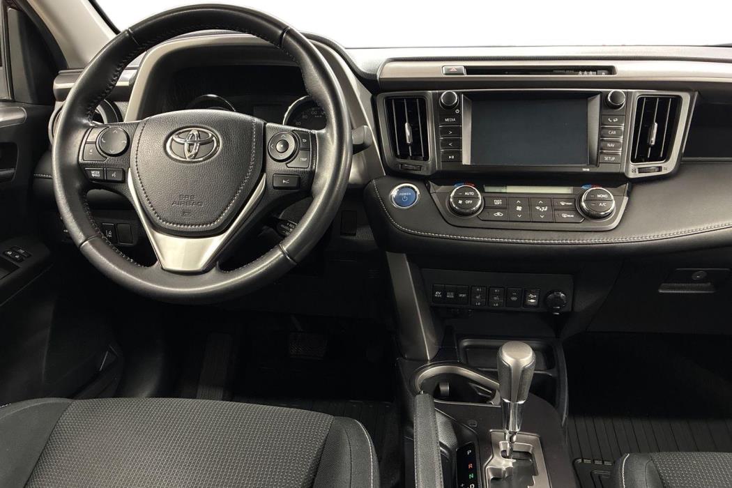 Toyota RAV4 2016