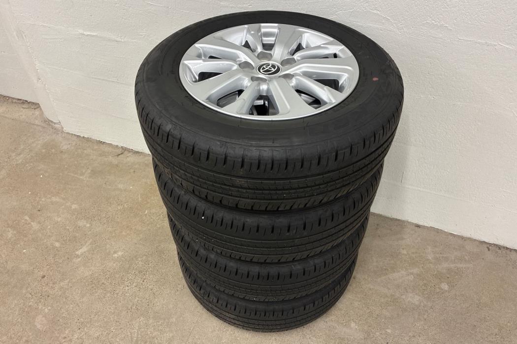 Toyota Yaris Cross 2024