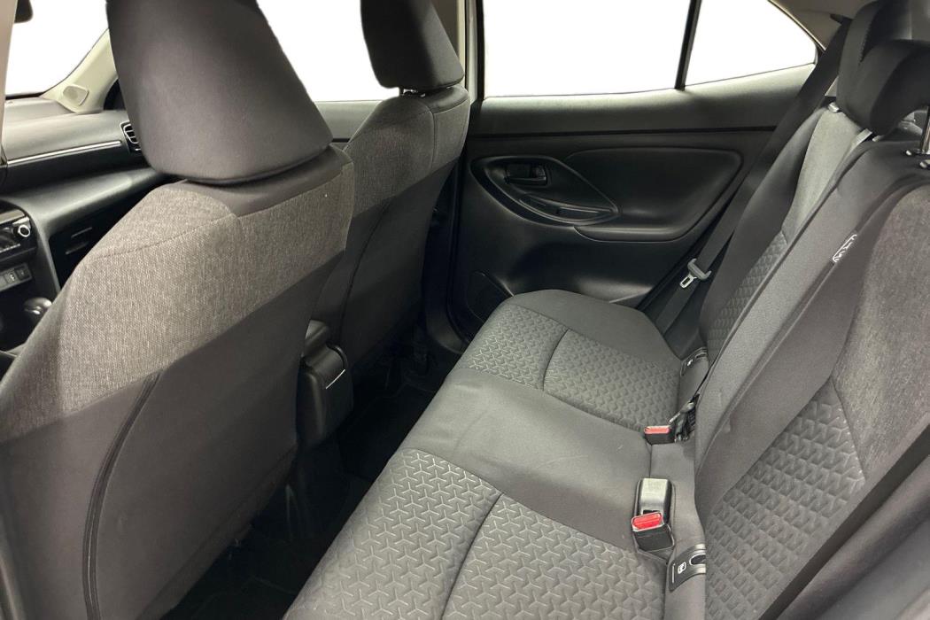 TOYOTA Yaris Cross 2024