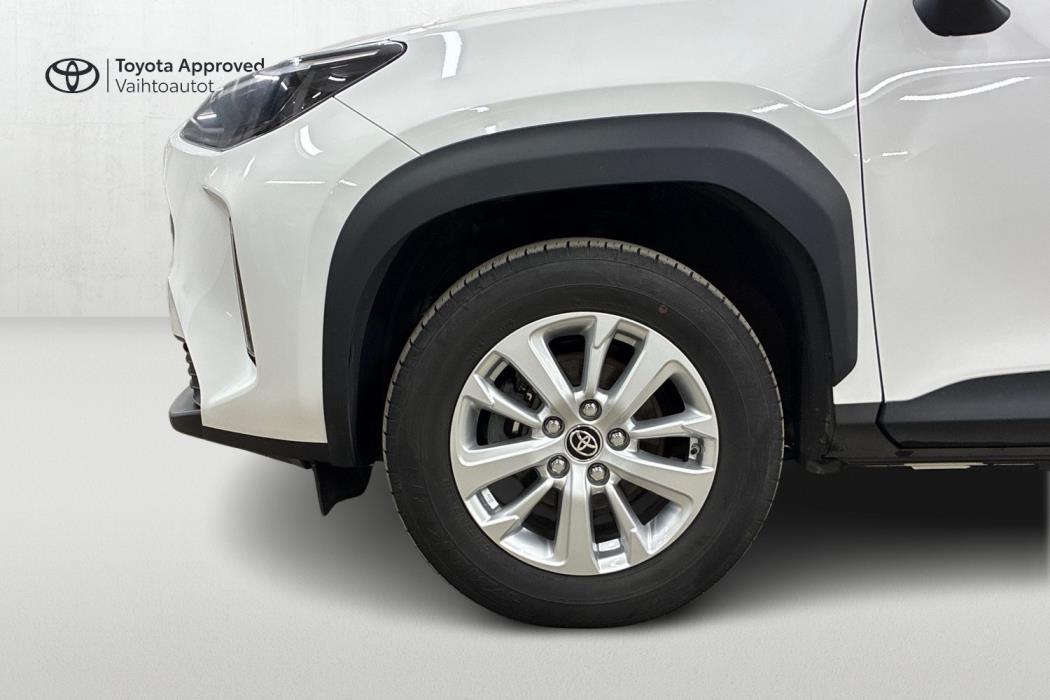 TOYOTA Yaris Cross 2024