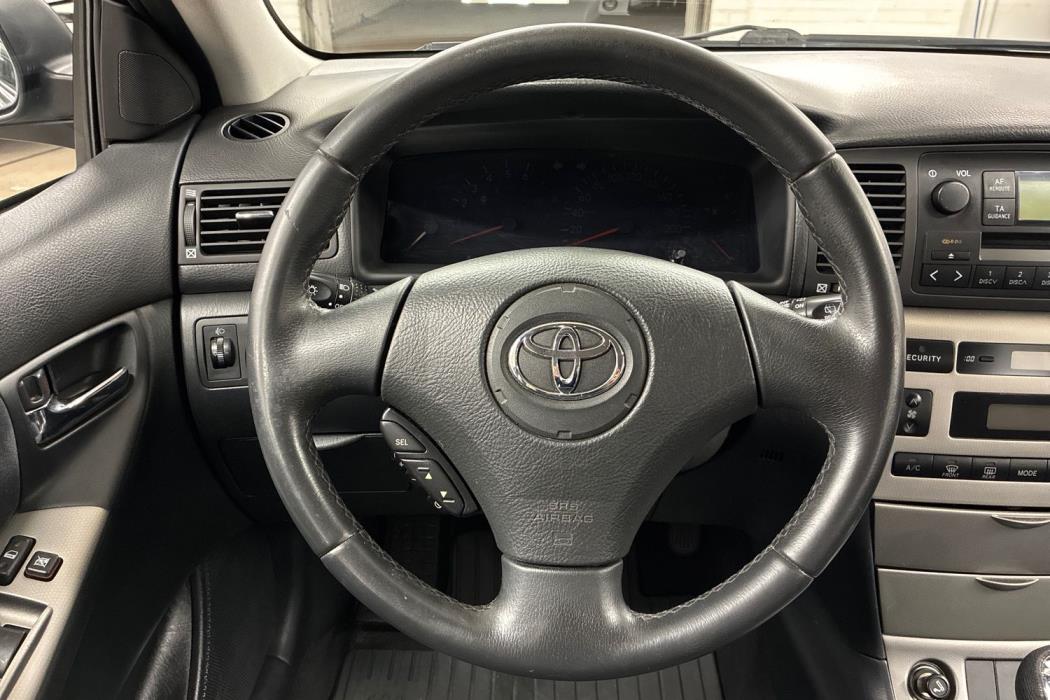 Toyota Corolla 2004