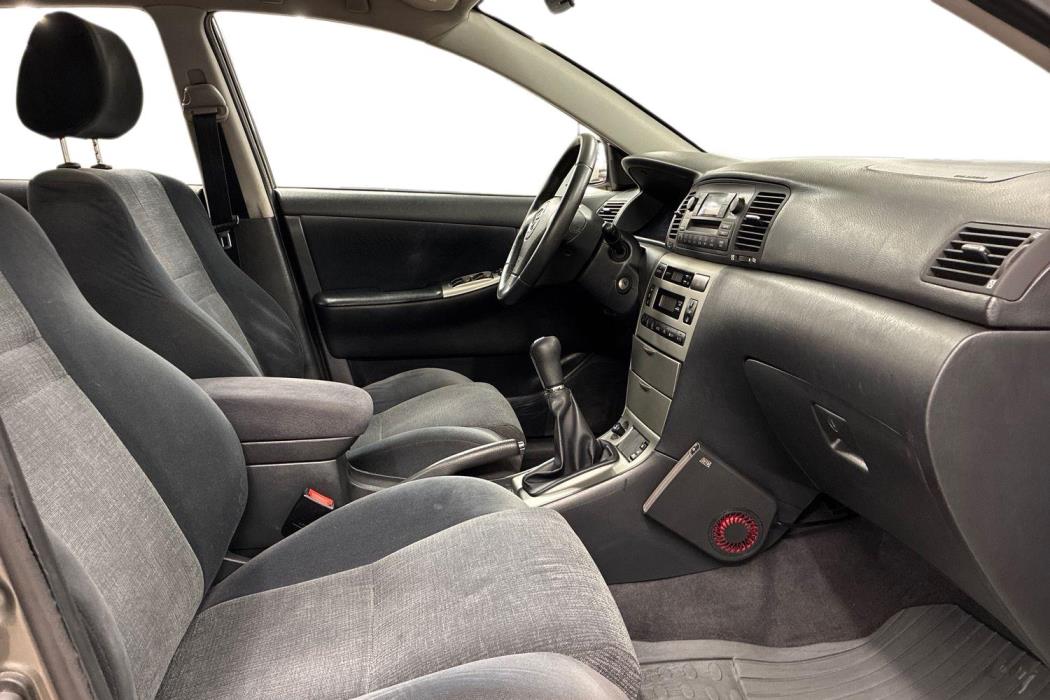 Toyota Corolla 2004