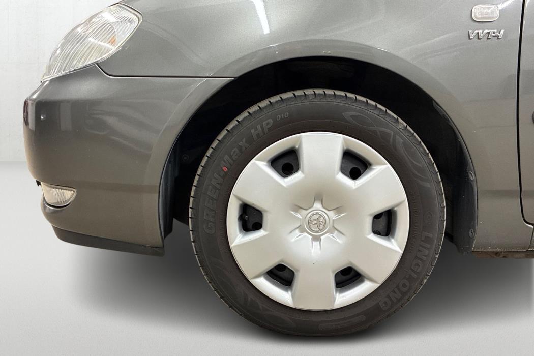 Toyota Corolla 2004