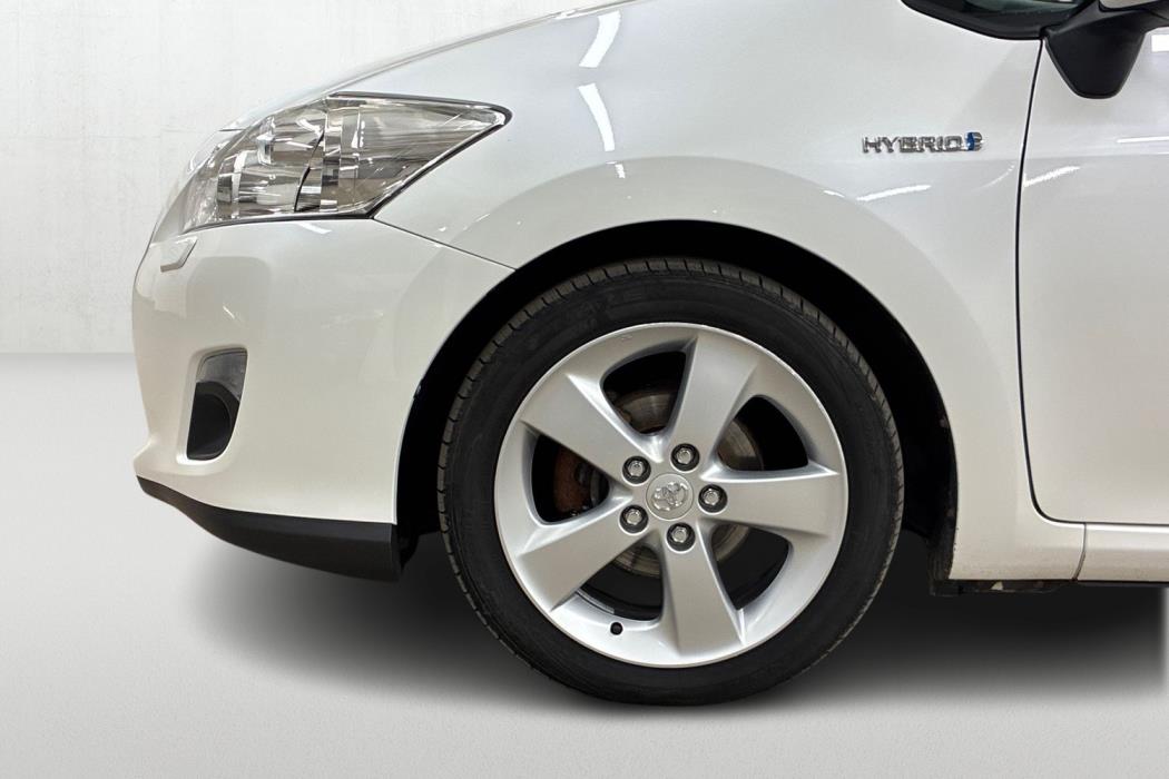 Toyota Auris 2012