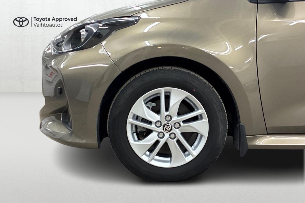 Toyota Yaris 2023