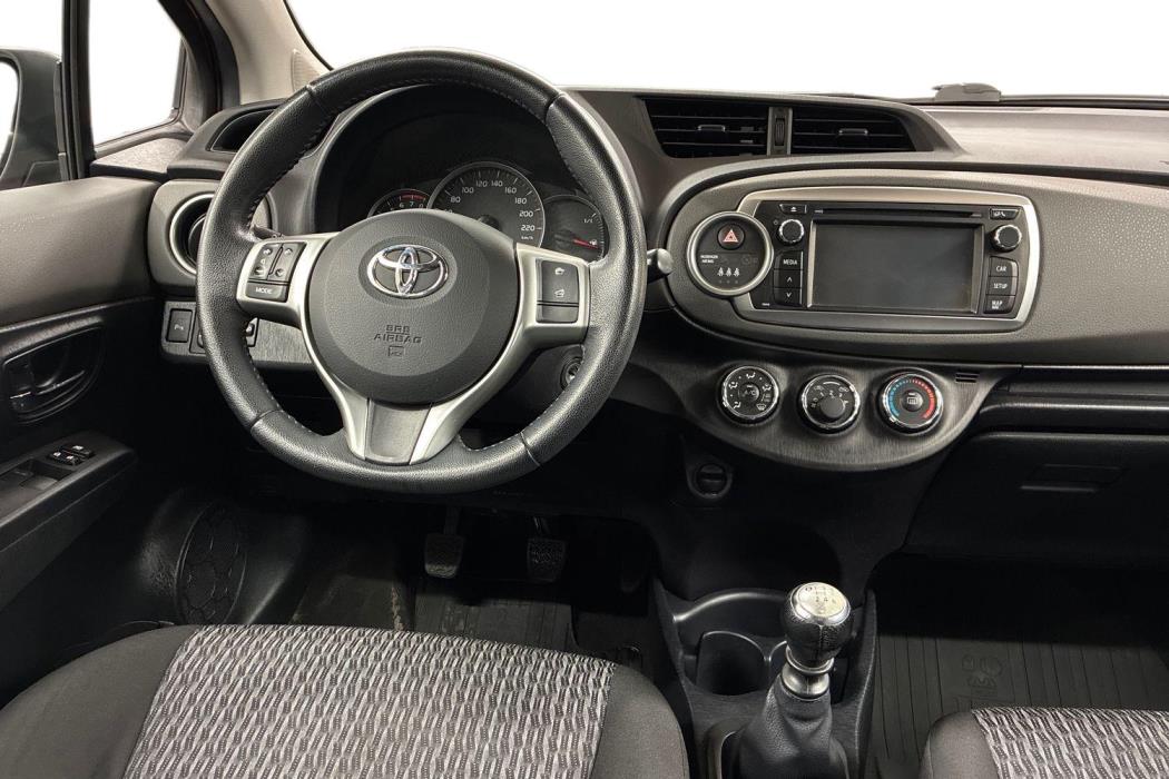 Toyota Yaris 2013